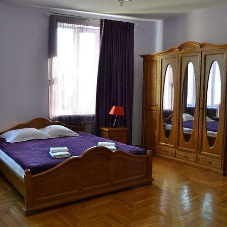 Art Hotel Черновцы Экстерьер фото
